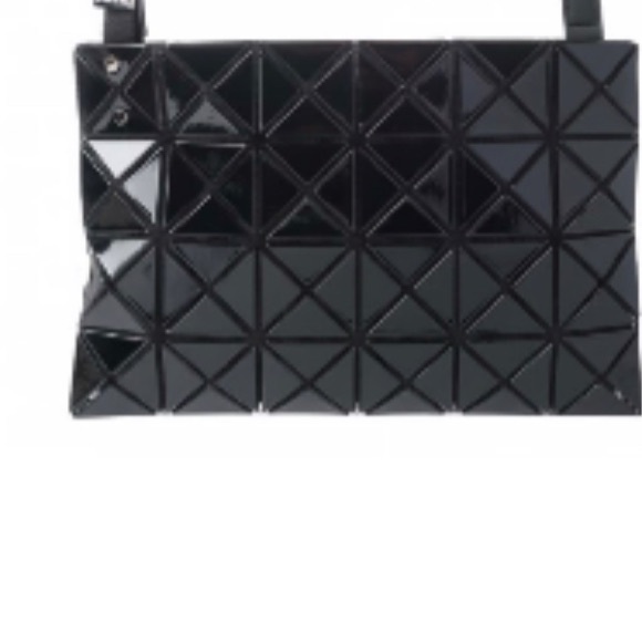NWOT -Bao Bao Issey Miyake Black Geometric Shoulder Bag - Picture 8 of 8